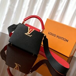 Louis Vuitton Capucines Mini Black